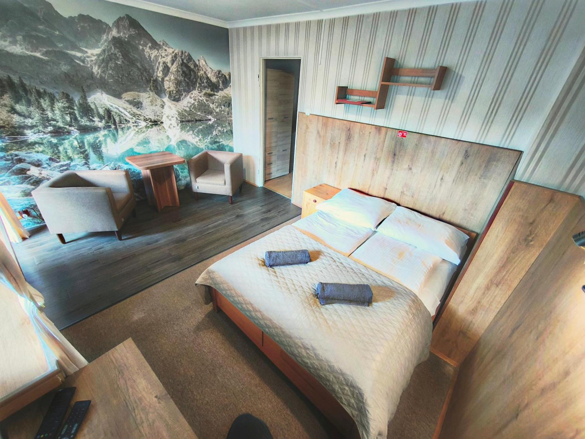 Pokoje Goscinne I Apartamenty Krupowki 19 Zakopane Exterior foto