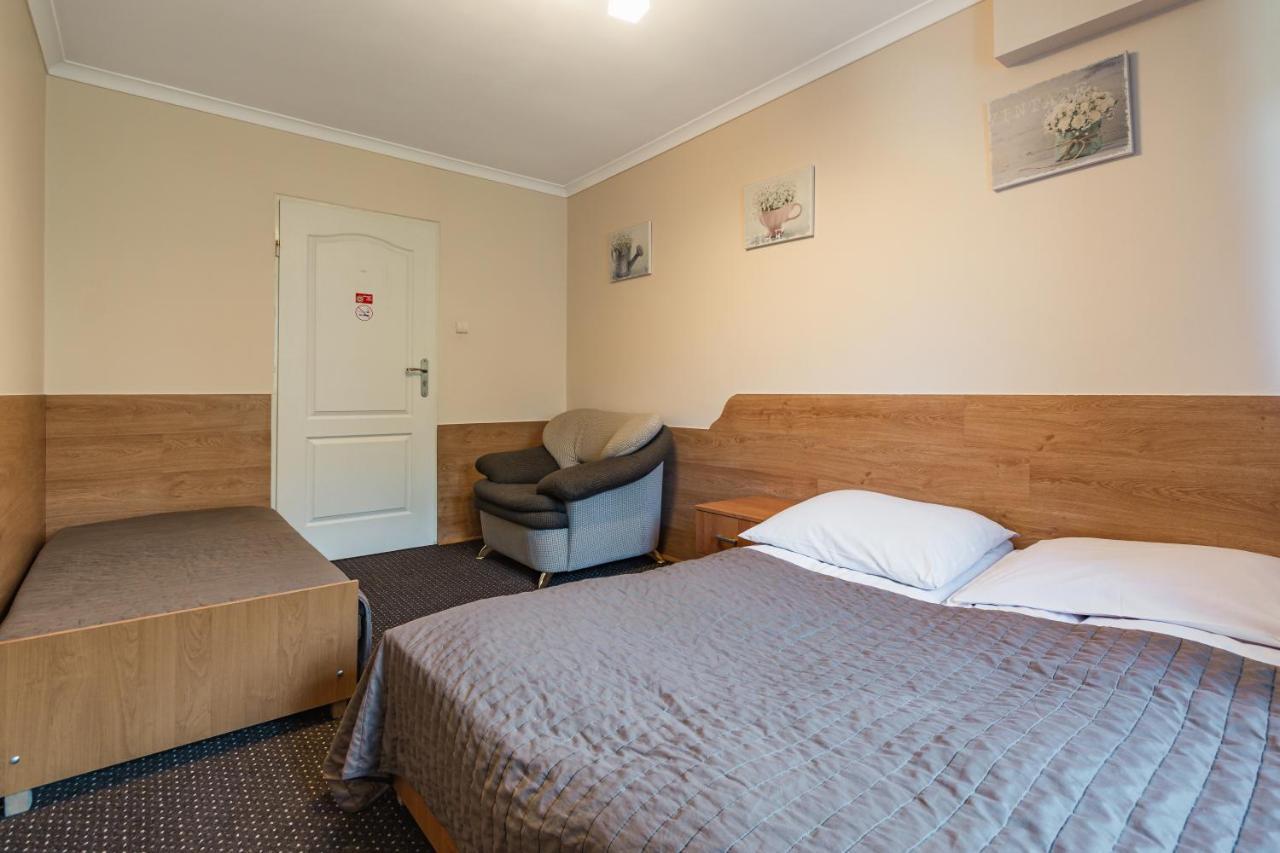 Pokoje Goscinne I Apartamenty Krupowki 19 Zakopane Exterior foto